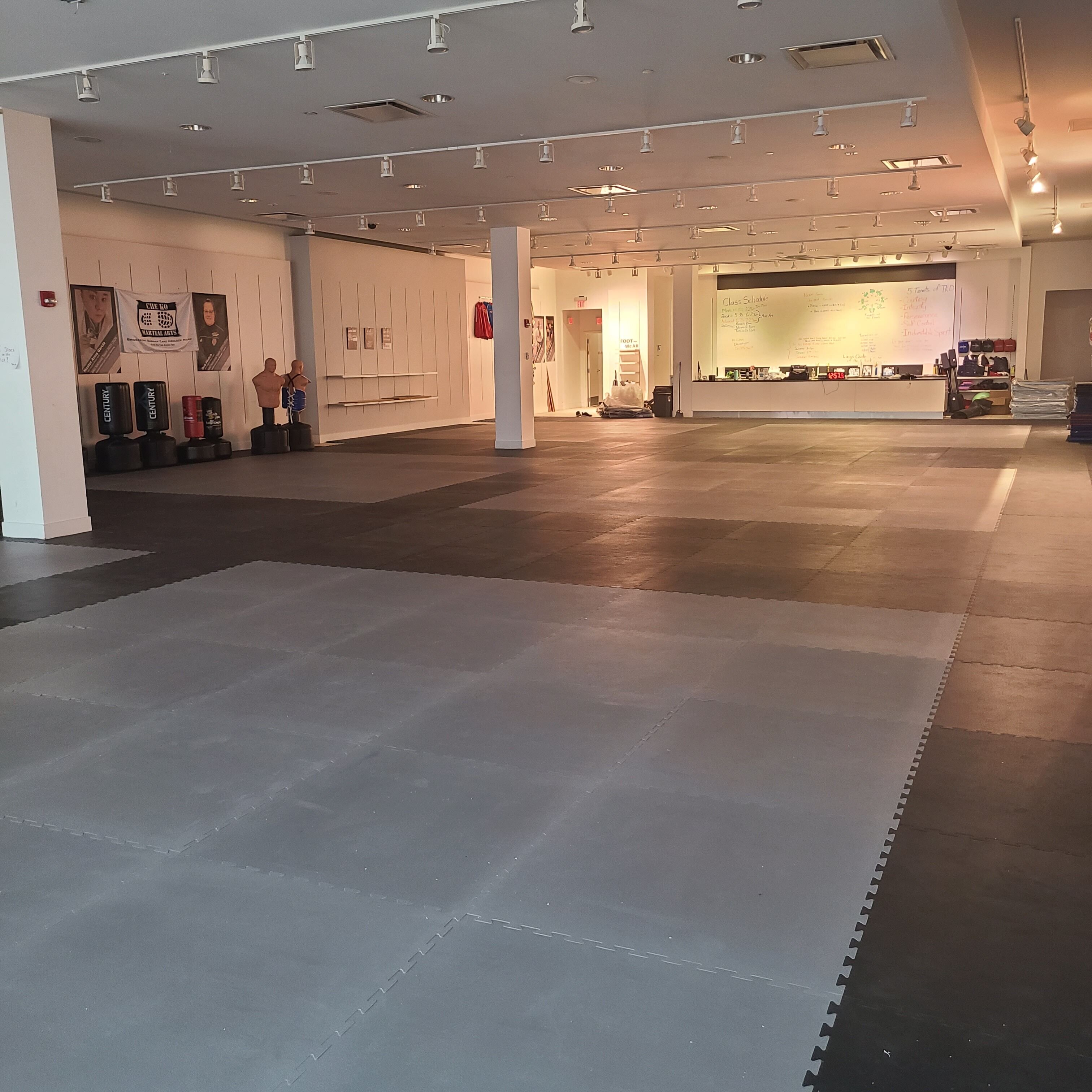 Saginaw – Fashion Square Mall facility view 1