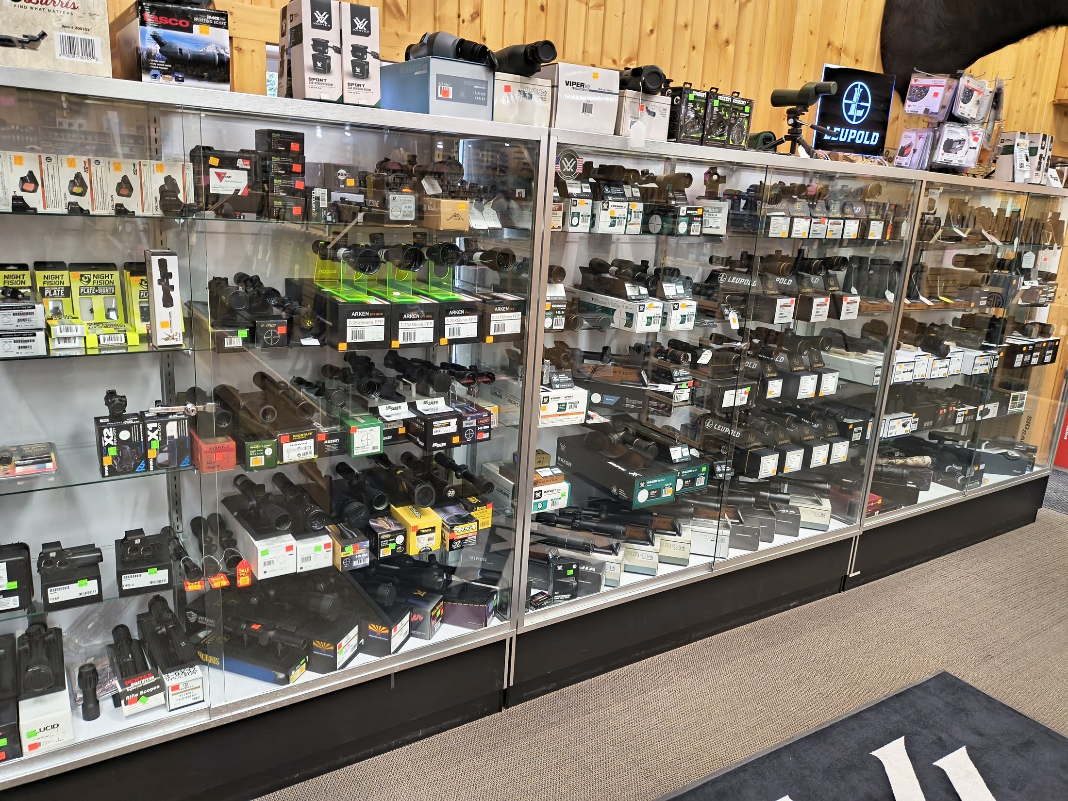Optics selection at Kjergaard Sports