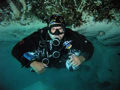Dive More, Have More Fun, Teach Technical Diving ... become a PADI Tec Sidemount Instructor