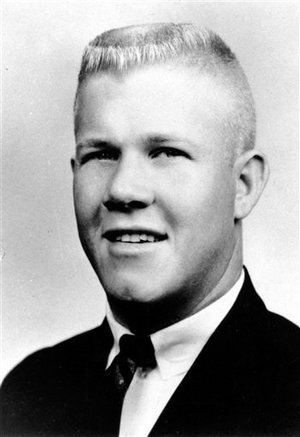 charles-whitman_custom-c2af01d21825d10f2f1bdd11c57abc78c8382369-s300-c85