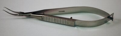 Maumenee Colibri Corn Forceps Teeth Angled 45 degrees OL 110mm(4 3/8")