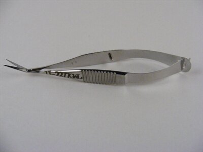 Gills-Welsh Vannas Scissors 11mm Blades Overall Length L90mm (3 1/2")