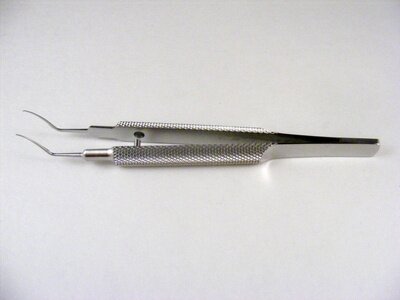 Lehner-Utrata Capsulorhexis Forcep, Angled Tips, Round handle OL 102mm(4")
