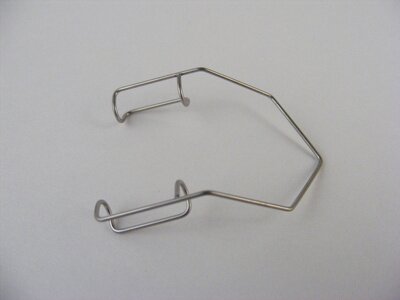 Barraquer Speculum Square Blades, .035 Stainless Wire, 14mm Closed Square Blades, 18mm Blade Spread, 40mm Overall Length