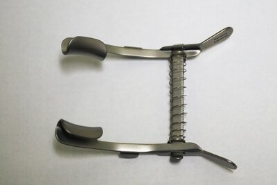Mellinger Eye Speculum Solid Blades Max Opening 25mm OL 65mm(2 1/2")