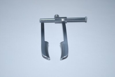 Cook Eye Speculum Adult, 15mm blades, 31mm Spread OL 45mm(1 3/4")