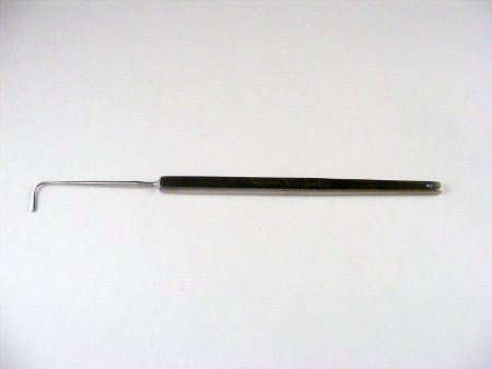 VonGraefe Strabismus Hook, size #2, hook depth 11mm, OL 138mm (5 1/2")