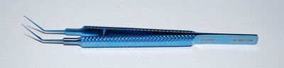Utrata Capsulorhexis Forcep Very Delicate, Angled 12mm from bend to tip with Extremely Thin Triangular Grasping Tips, Round Knurled Handle with Flat and Guide Pin, 105mm Overall Length, Titanium