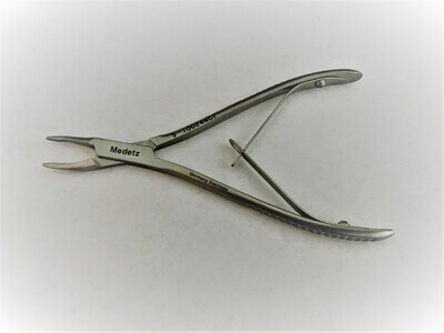 Micro Friedman Rong Curved 1.3mm jaw 5 1/2"