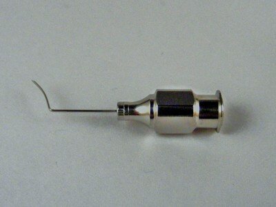 Slade lasik cannula, 26 gauge,  spatulated tip, front port opening