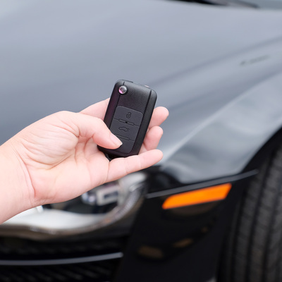 This spy car key camera is great for collecting video evidence for court, or for use as a nanny camera, or recording live sports. 