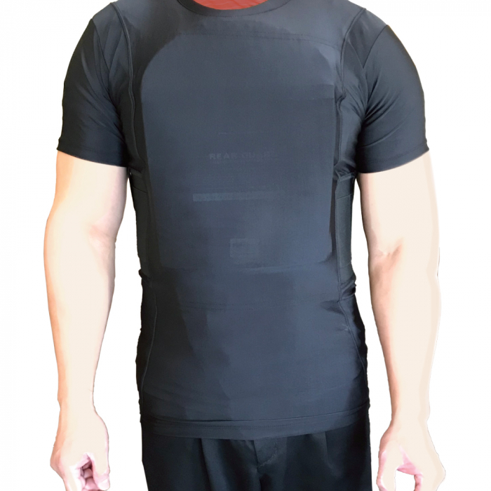 Breathable material with moisture wicking: removes perspiration to keep you comfortable even in the heat.